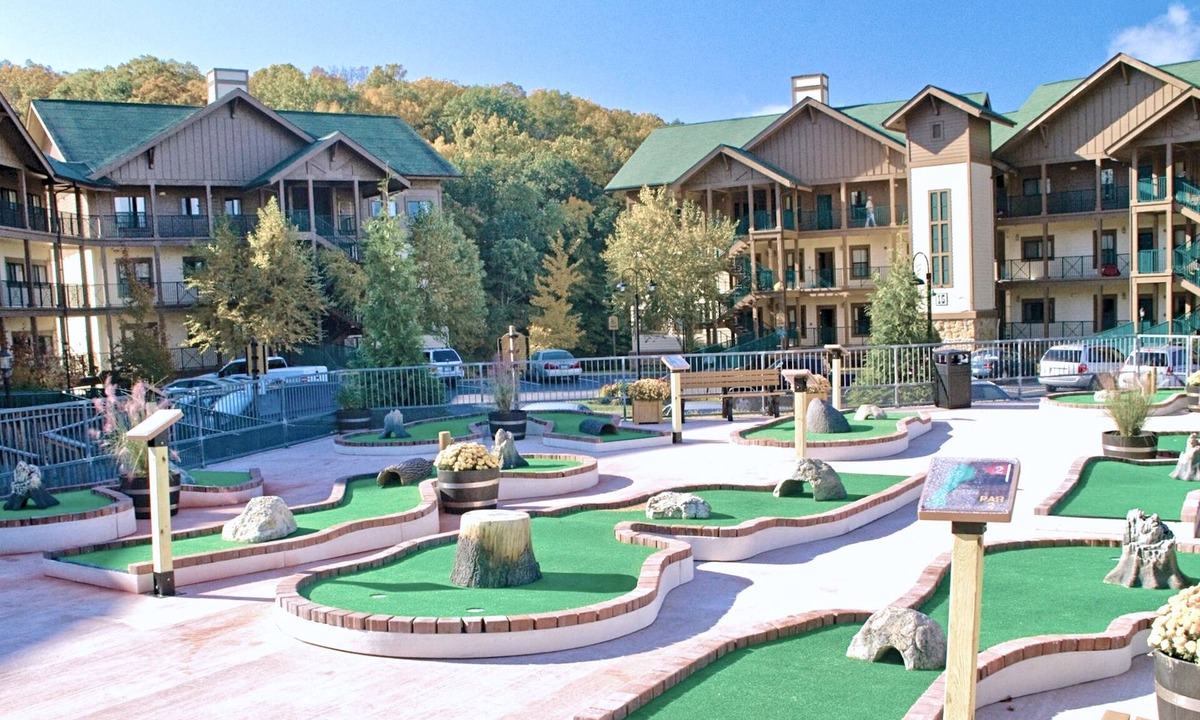 Sevierville Condo | Dollywood, Splash Country, National Parks!