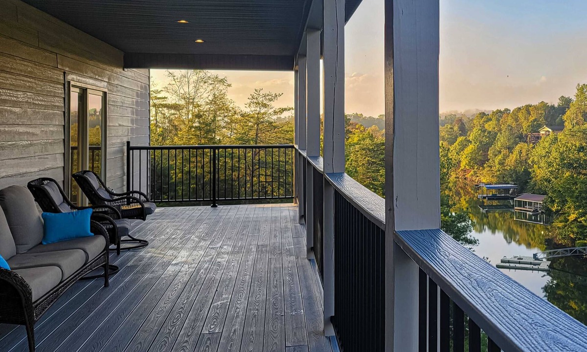 Sevierville House | Douglas Lake Cabin Retreat・Views・Near Dolly・Games