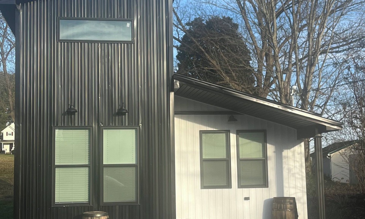 Somerset House | Downtown Tiny Bourbon House