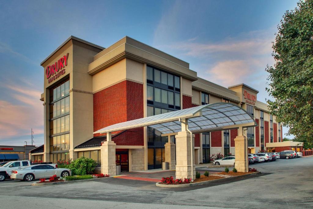 Bowling Green Hotel | Drury Inn & Suites Bowling Green