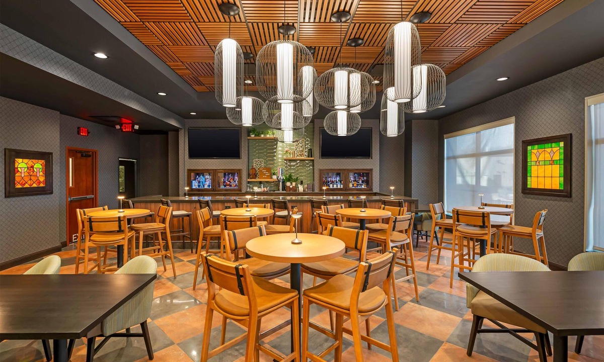 Brentwood Hotel | Drury Plaza Hotel St. Louis Brentwood