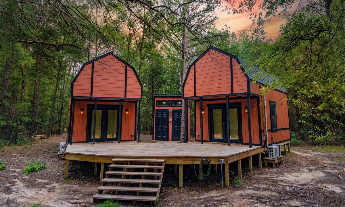 Mineola Cabin | Eagles Haven