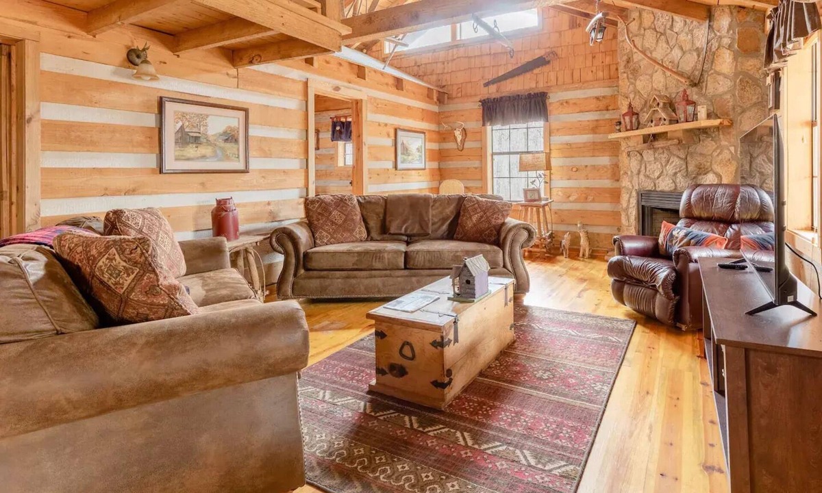 Mentone House | Early Spring Deals!Pet+HotTub+New BATH+GR8Coffee+FirePit