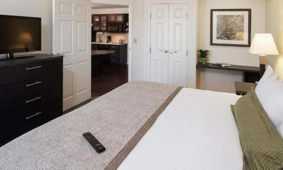 Pearl House | Elegant & Big Room! Ideal for Your Next Vacation