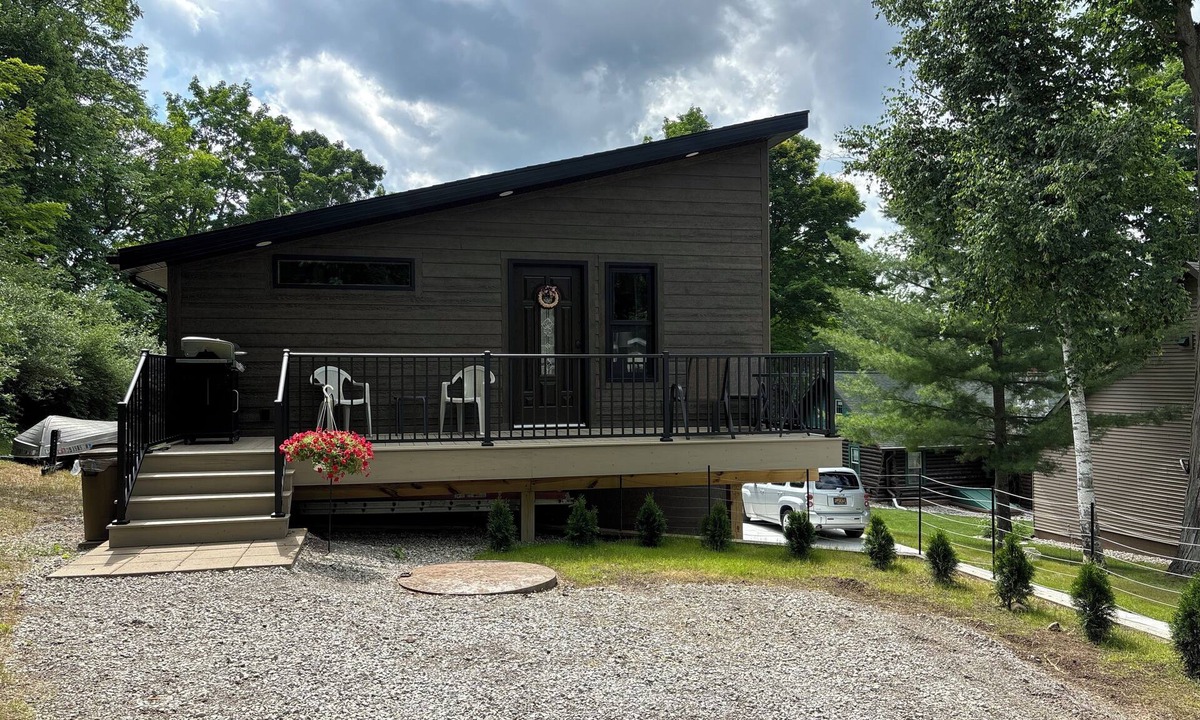 Spruce Ski Chalet | Enchanting chalet- 2 bedroom-2 bath, sleeps 8. Beautiful views of Hubbard Lake.