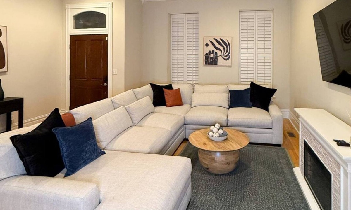 The Gate House | Entire Place Lafayette Est-Urban Retreat Book now!