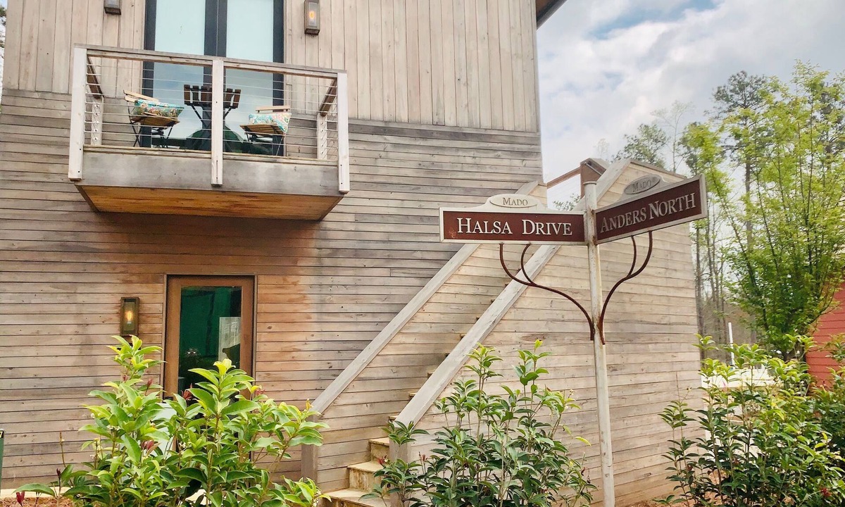 Chattahoochee Hills House | Escape + Enjoy Wellness in Serenbe - Pets Welcome + Golf Cart