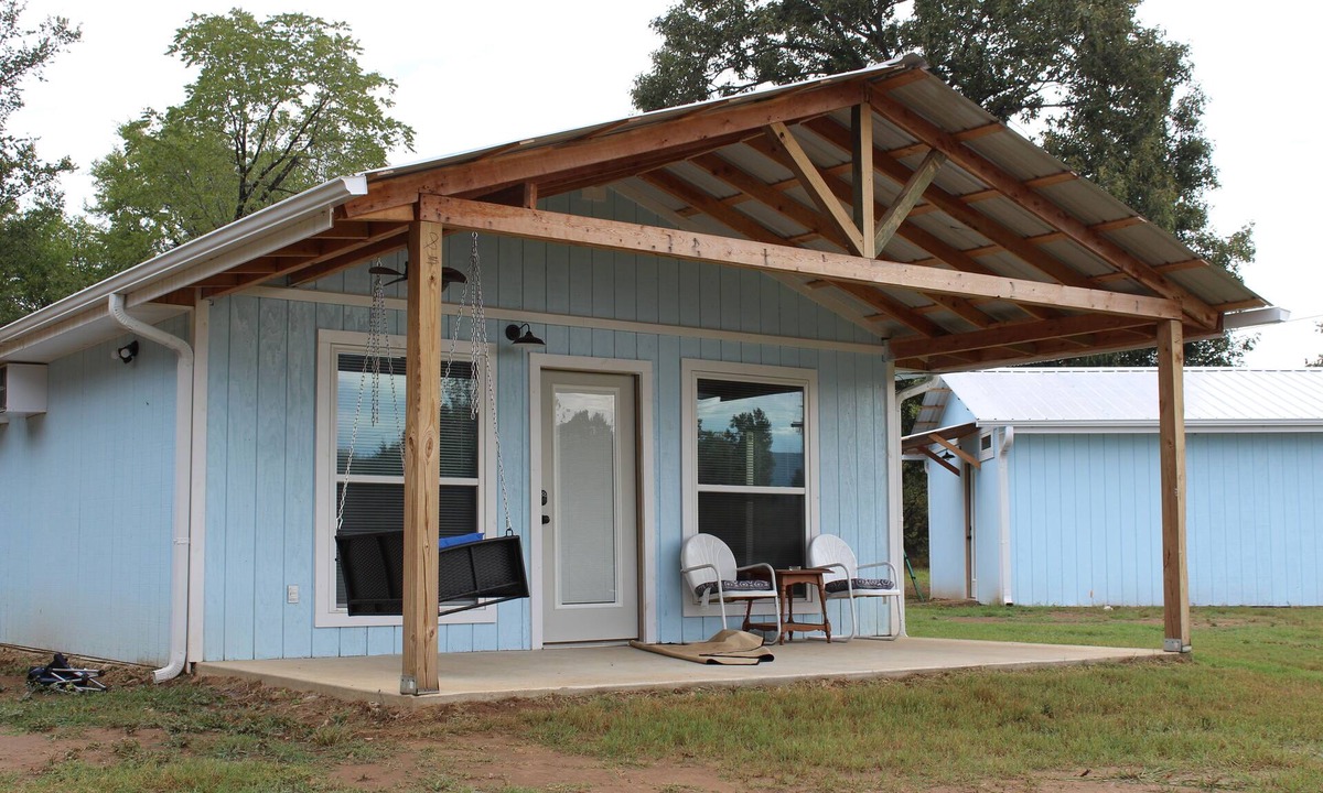 Whitesboro Cabin | Escape To Nature’s Embrace: Uncle Joe's Creek Retreat - Click's Cabin