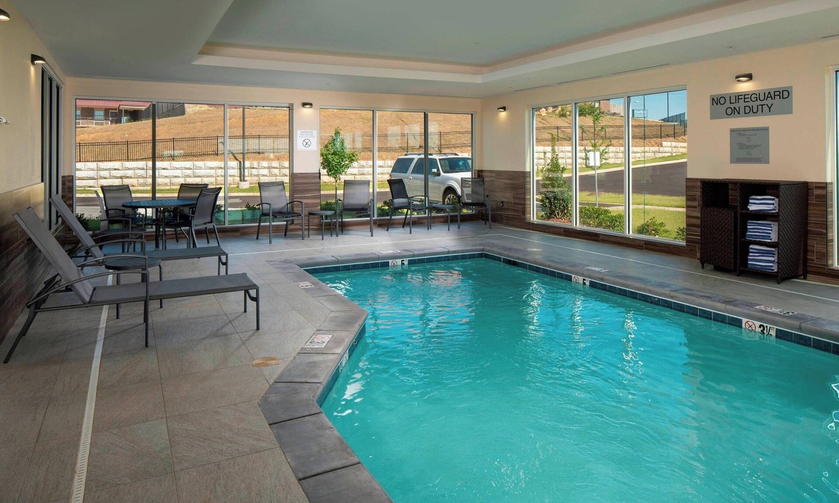 Batesville Hotel | Fairfield Inn and Suites by Marriott Batesville