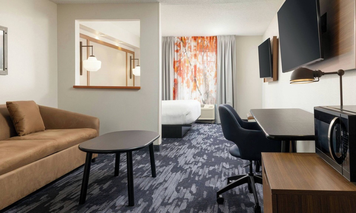 Roselawn Finance Hotel | Fairfield Inn & Suites by Marriott Cincinnati Eastgate