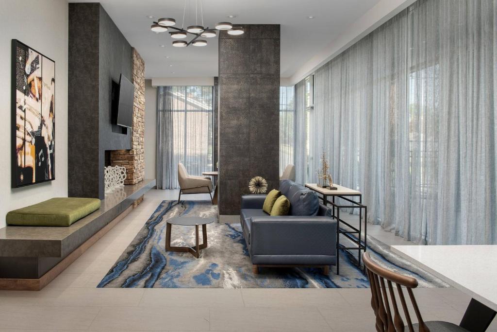 West End Hotel | Fairfield Inn & Suites Nashville Near Vanderbilt