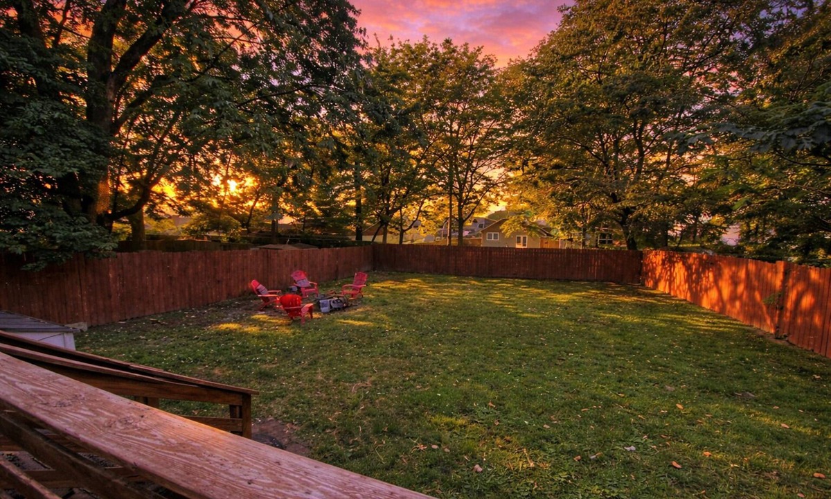 Lexington House | Fairlawn Filly | 2 Bed | Pets Welcome | Horse Park