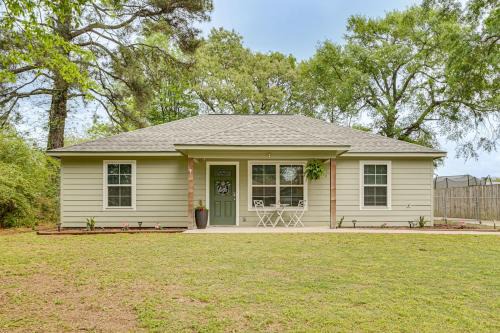 Nash House | Family-Friendly Nash Home 6 Mi to Spring Lake Park
