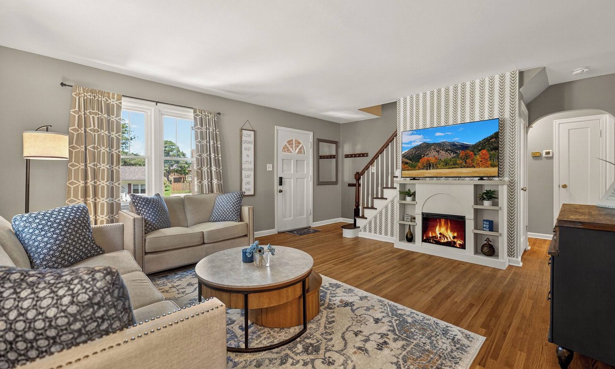 Jefferson City House | Fantastic 4-bedroom house with AC in charming Jefferson City