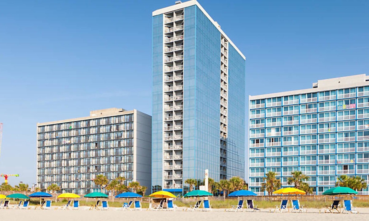 Downtown Myrtle Beach Resort | Featuring Floor-to-ceiling Windows Ensure Stunning Views of the Grand Strand!