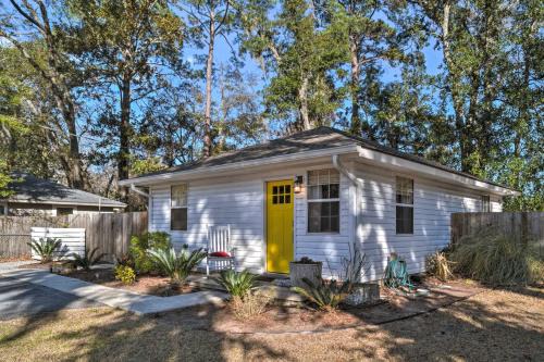 Port Royal House | Fire Pit + Yard: Charming Port Royal Home!