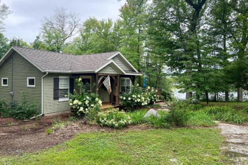 Newaygo House | Fish, Hike & Hunt: Lakeside Newaygo Cottage