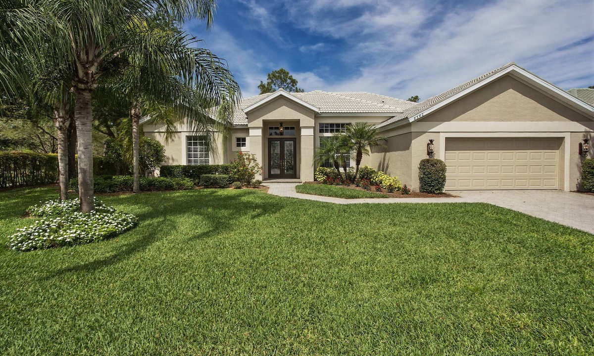 Rural Estates House | Fully Furnished 3 Br Estate Home In Premier Gated Golf Community Close To Beach