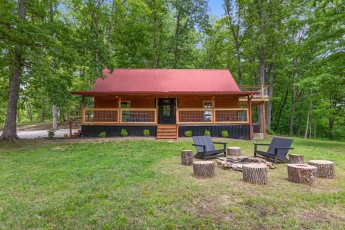 Stanton House | Furnace Mountain Retreat- Hot Tub, Fireplace, WiFi