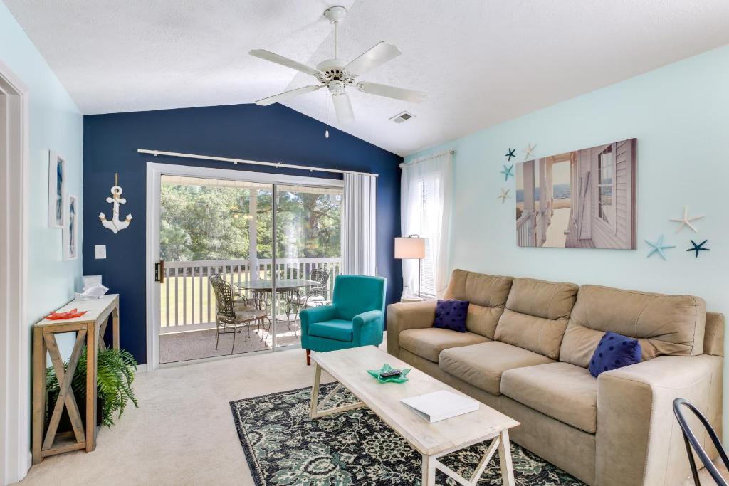 Longs House | Golf & Resort Perks: Premier Condo 10 mi to Myrtle