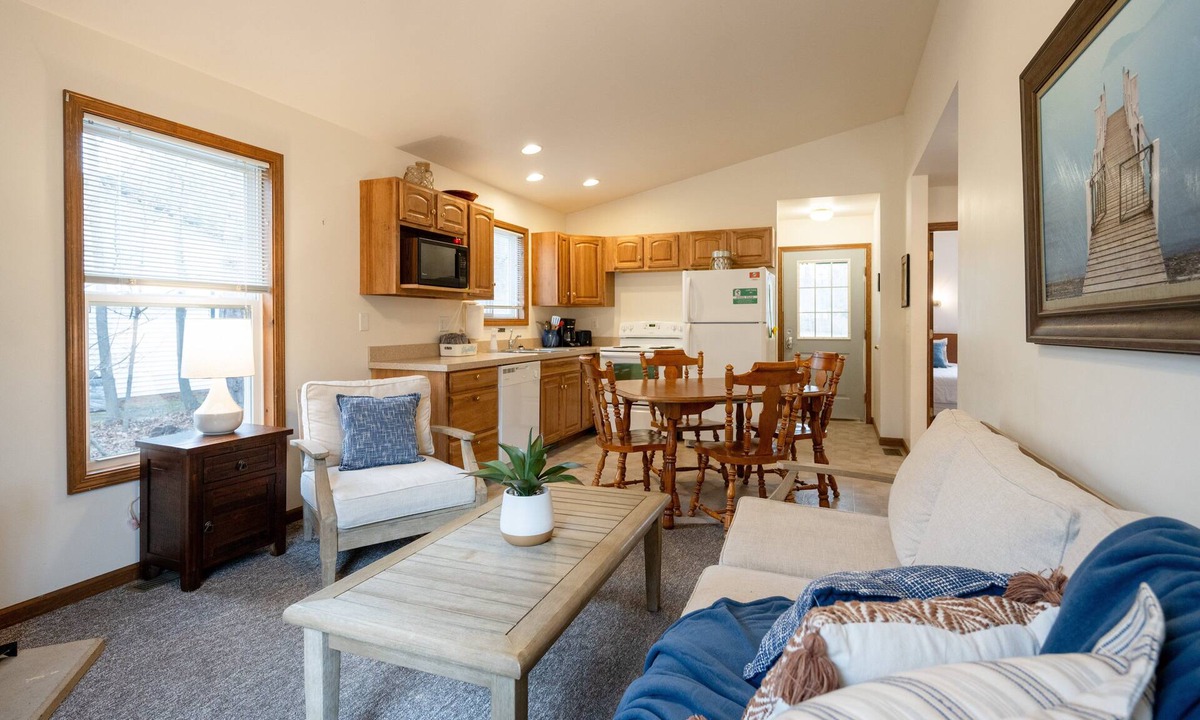 Saugatuck Cottage | Goshorn Lake Resort Cottage #4