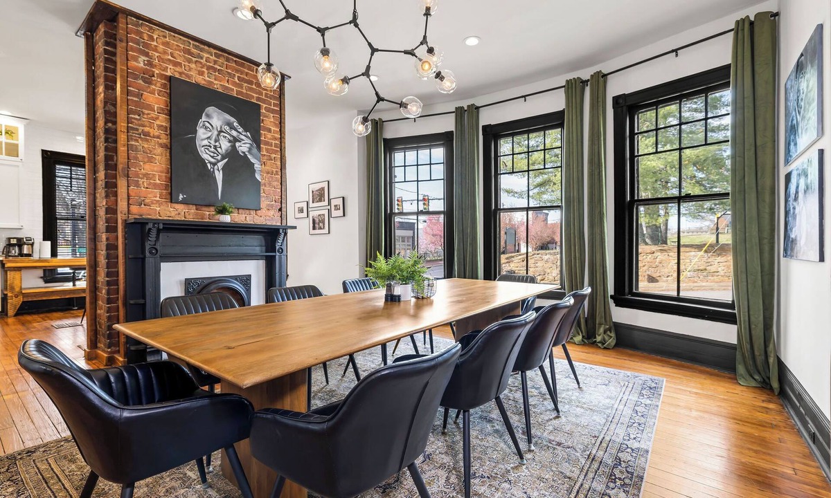 Court House Hill House | Grand Historic Downtown Home that Gives Back