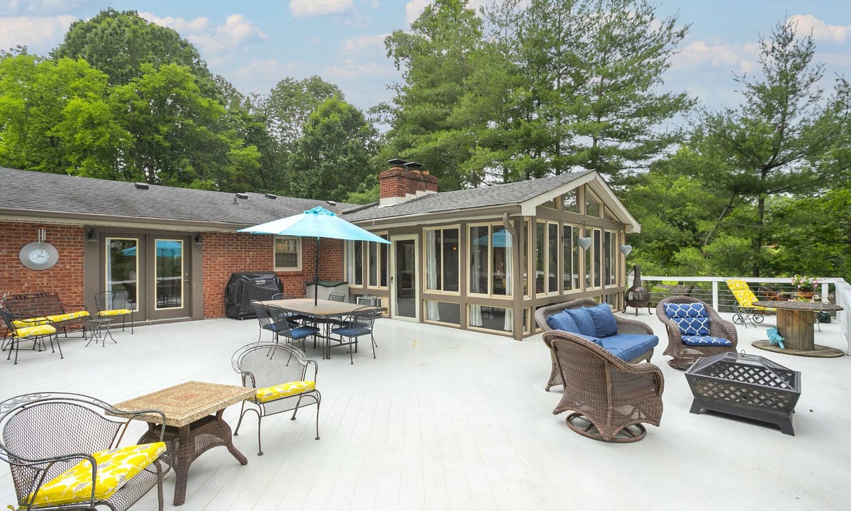 Mount Juliet House | Grand Lake Estate Luxury Waterfront Retreat