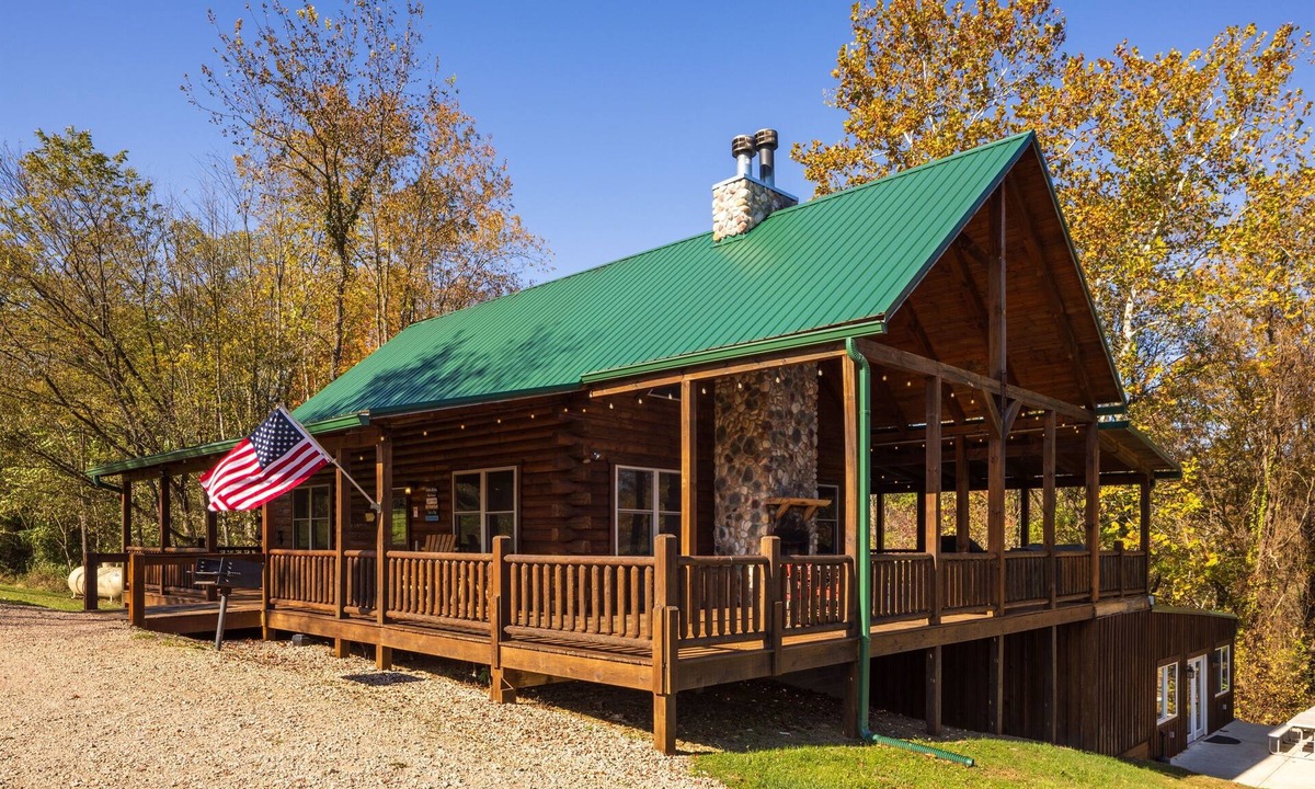 Rockbridge Cabin | Green Acres Lodge With Indoor Saltwater Pool