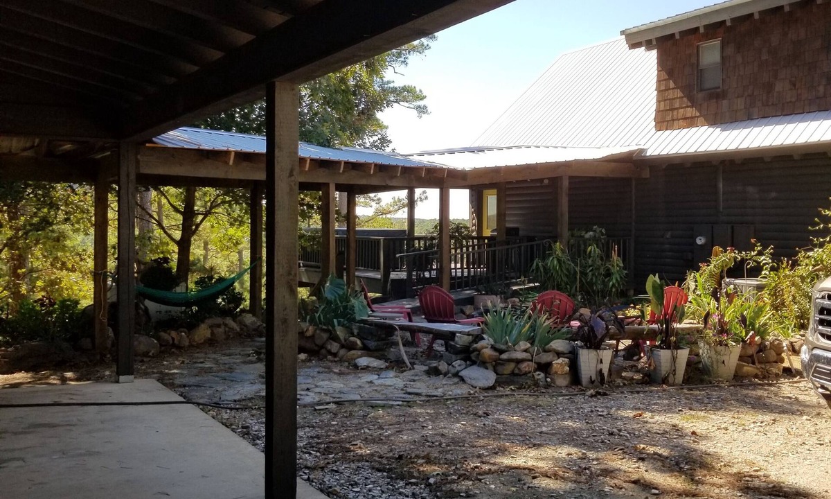 Story Cabin | Gypsy Sunset cabin - gorgeous sunset views overlooking Lake Ouachita valley,
