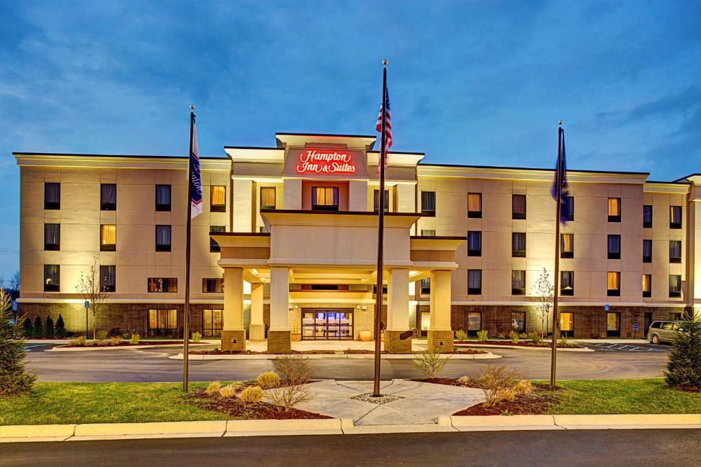 Lansing Hotel | Hampton by Hilton Lansing West
