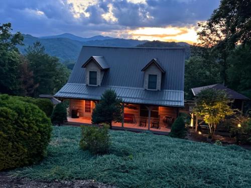 Ferguson House | Happy Trails