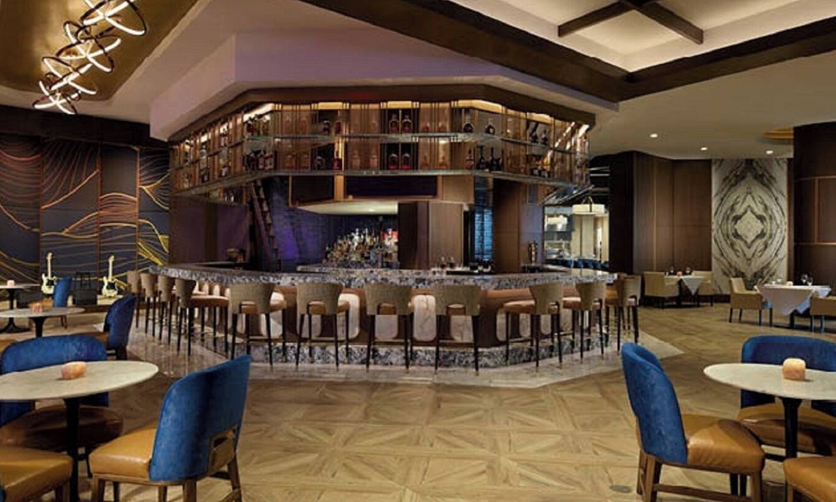 Bristol Hotel | Hard Rock Hotel & Casino Bristol