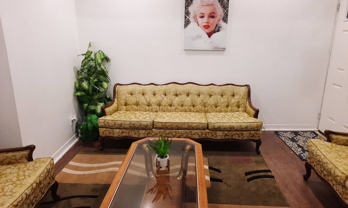 West Columbus Apartment | Harmony 01