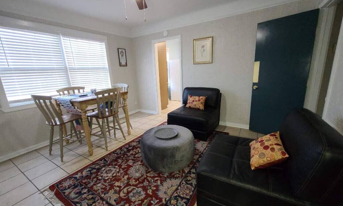 Jefferson House | Heart of NOLA 3Bed /2 Bath by Ochsner!
