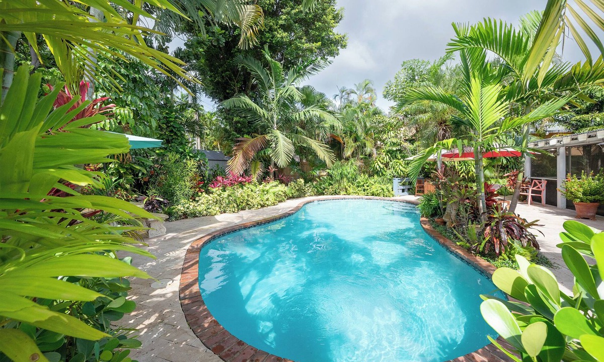 South Middle River Apartment | Heated pool, lush oasis getaway near Wilton Manors