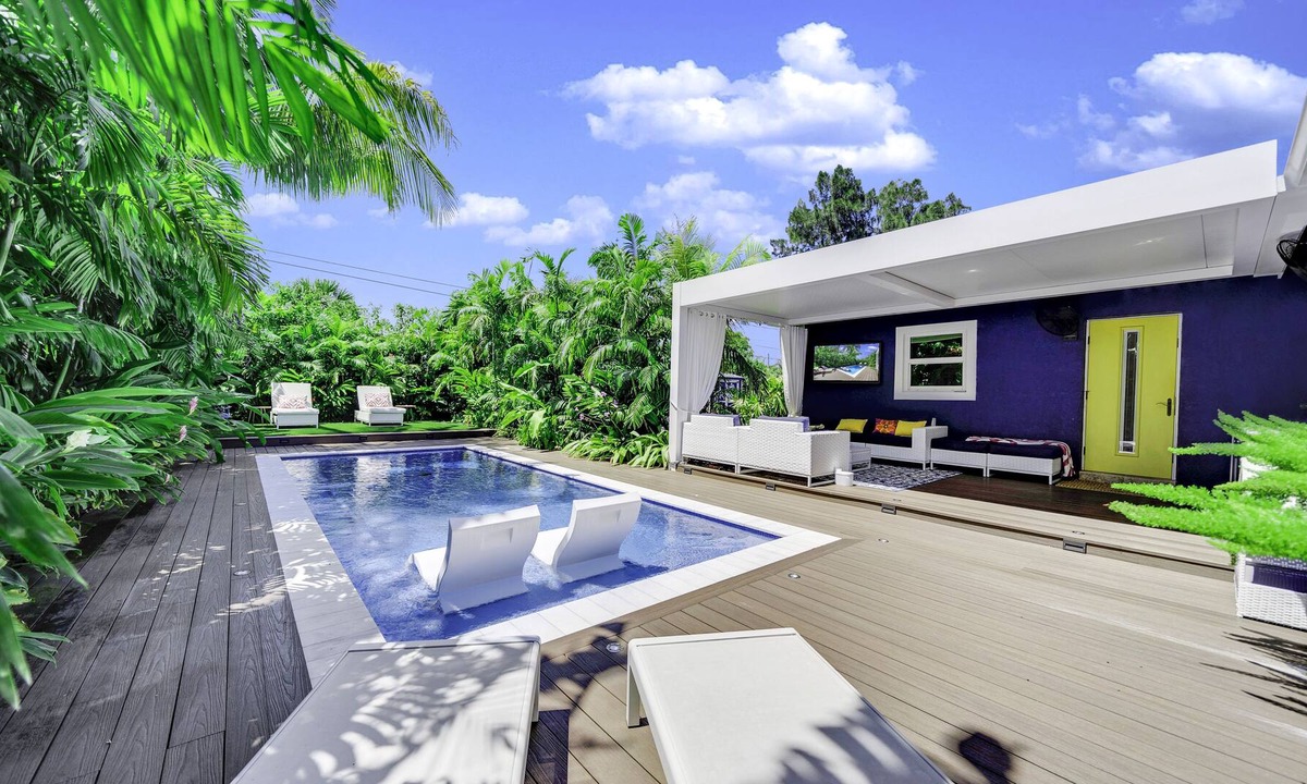 Delray Beach House | Heated SaltWater Pool! 1 Mile To Beach & Avenue!