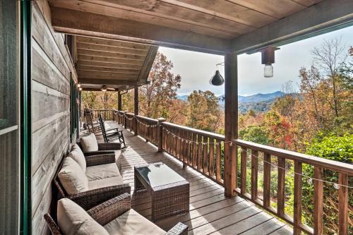 Hiawassee House | Hiawassee Cabin w/Mtn Views < 1 Mi to Lake!