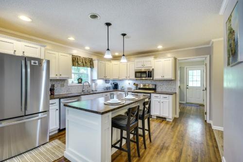 Hillsborough House | Hillsborough Vacation Rental ~ 18 Mi to Durham!