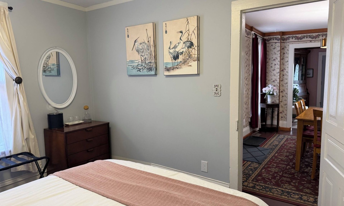 Hillsdale House | Hillsdale Cottage: Just a short walk to Hillsdale College! Across from Handmade