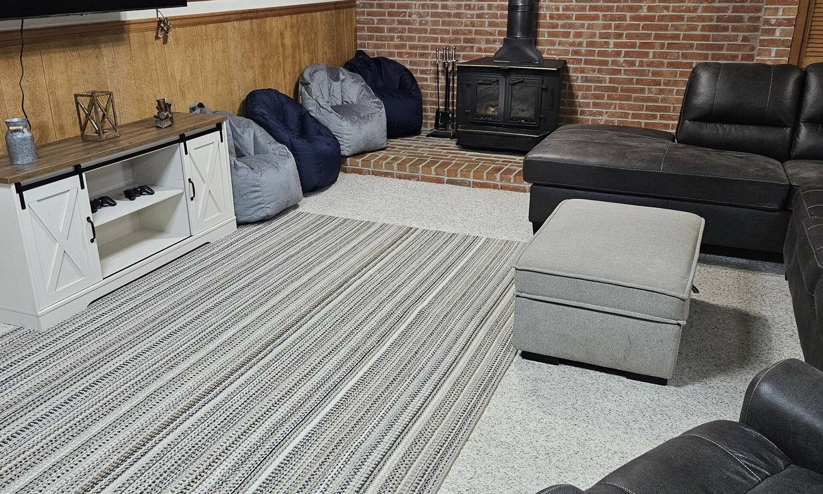 Bluewell House | Hillside Holler, Drive from the house to the Hatfield and McCoy trails.