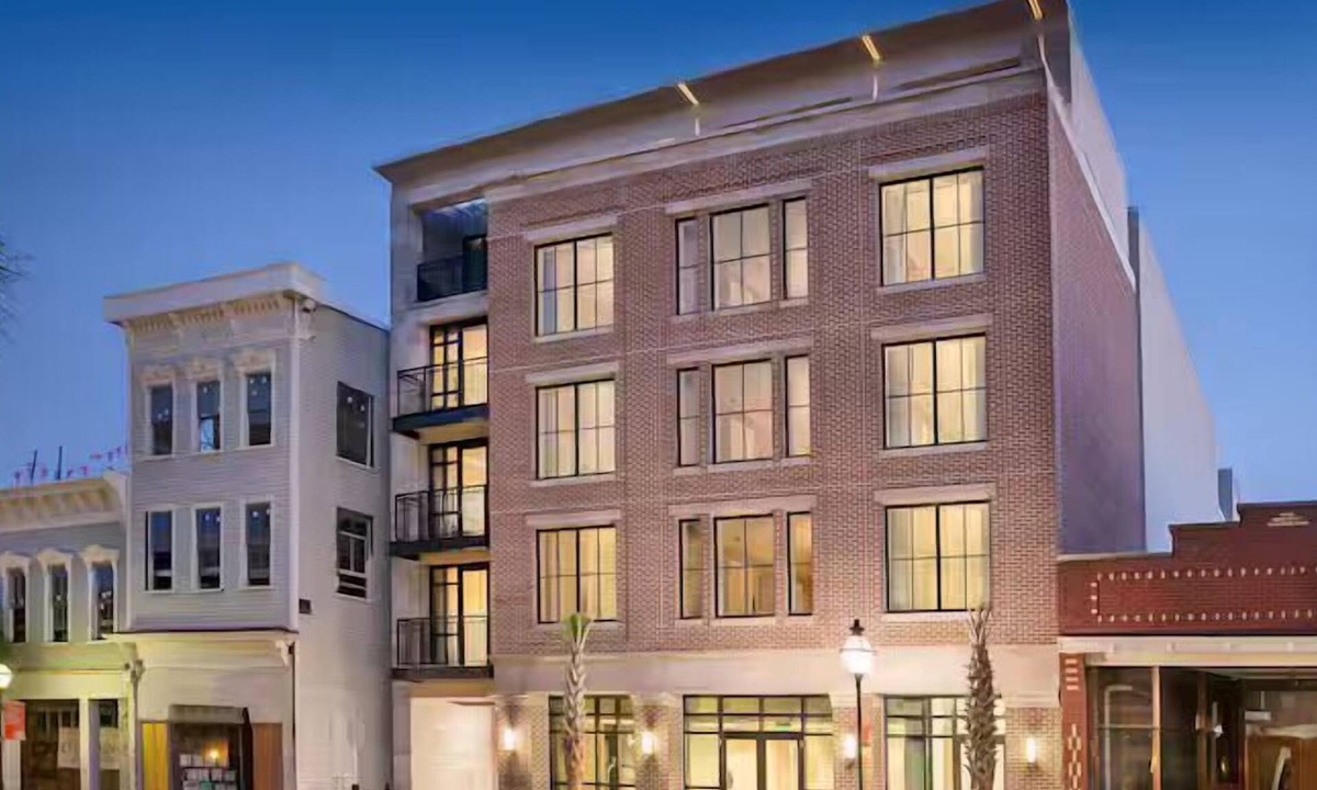 Cannonborough Elliotborough Hotel | Hilton Vacation Club King 583 Charleston
