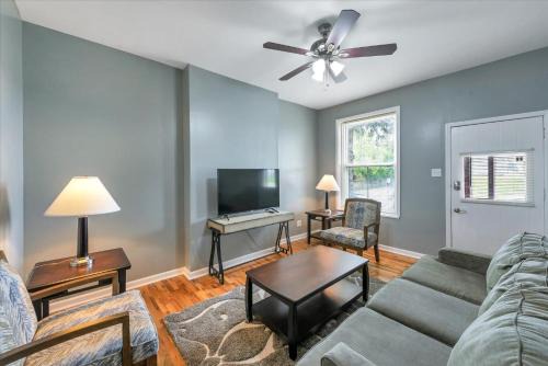 Southwest Garden House | Historic First Floor Tower Grove Unit STL 1E