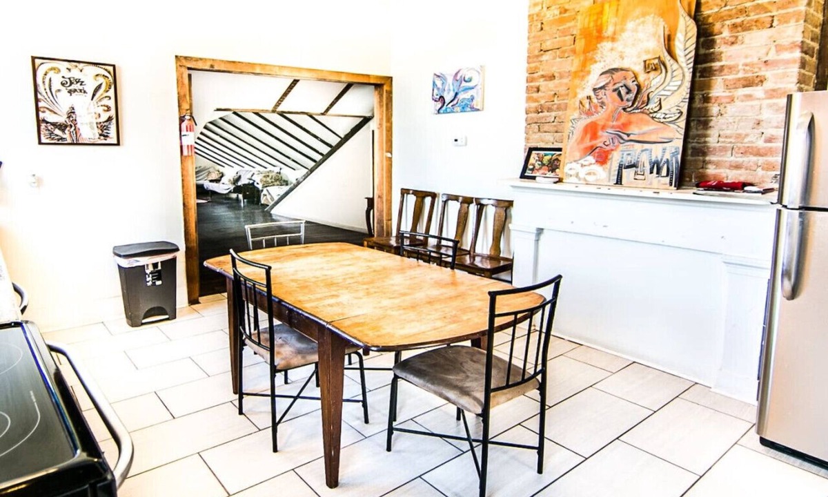 New Orleans Bed & Breakfast | Historic Treme Creole Cottage 3 bed/2 bath (C)
