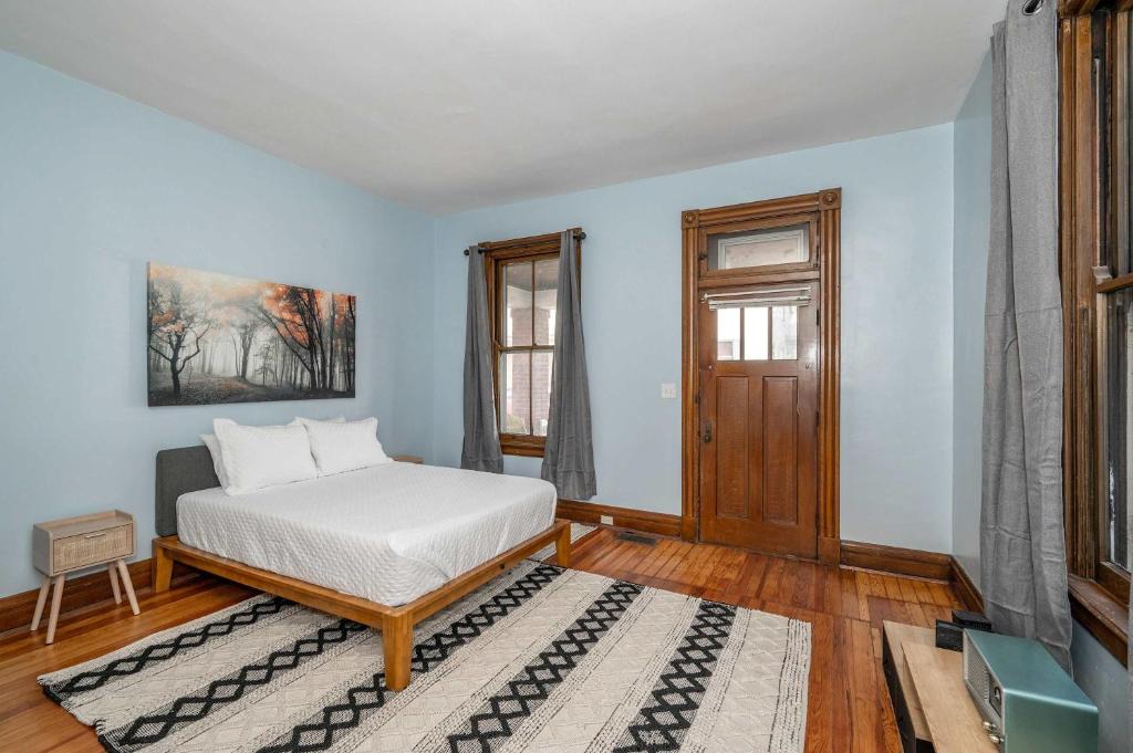 Covington House | Historical John H Dickman House