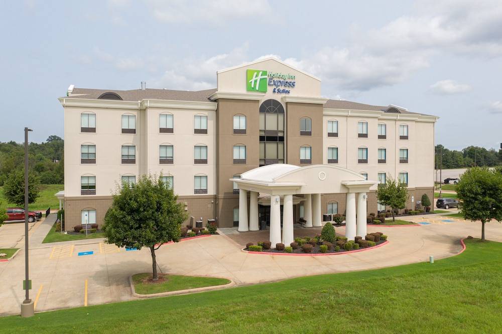 Van Buren Hotel | Holiday Inn Express Suites Van Buren-Ft Smith Area, an IHG Hotel