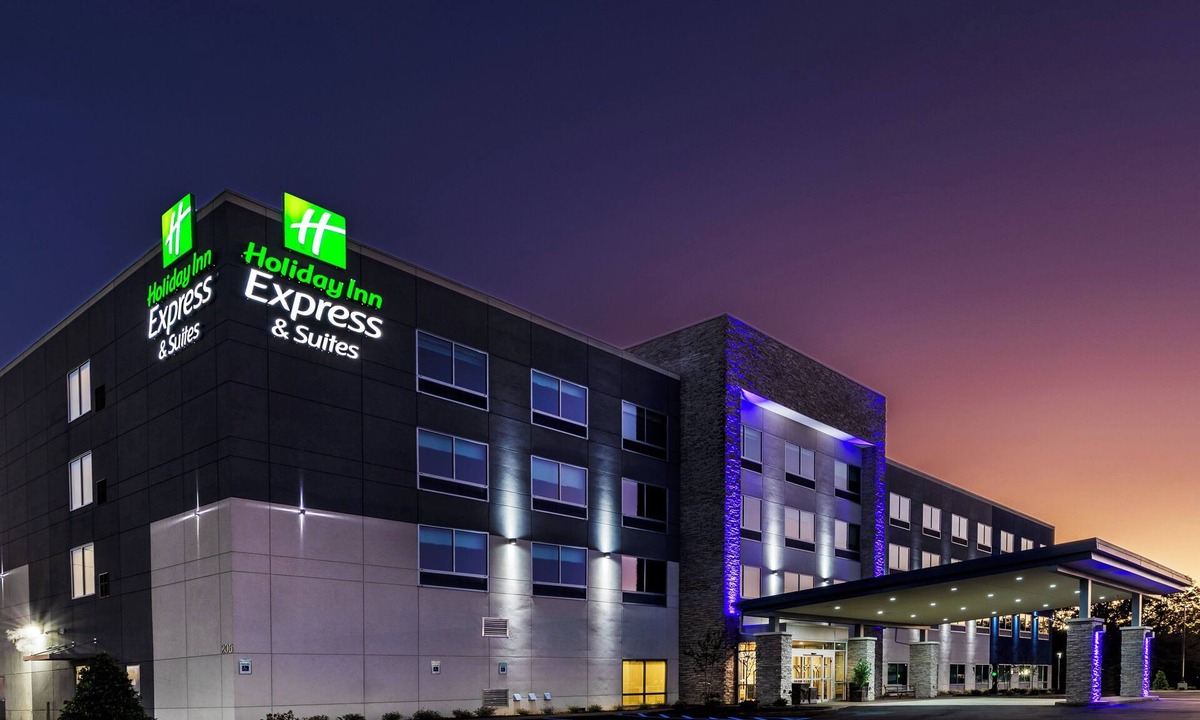 Senatobia Hotel | Holiday Inn Express & Suites Senatobia I 55 by IHG