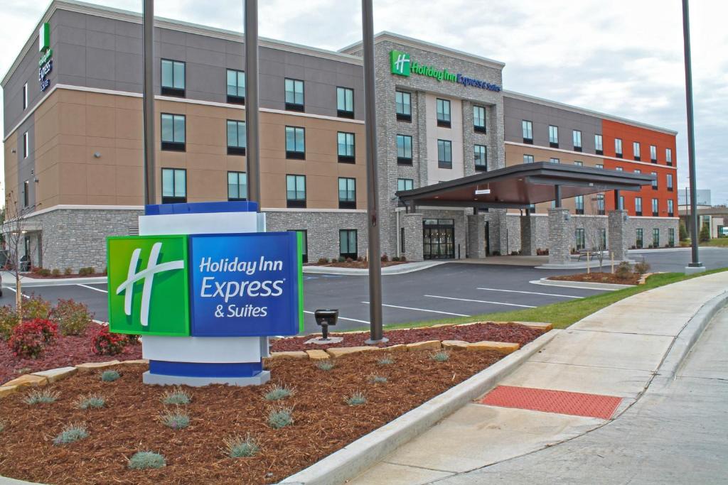 St. Louis Hotel | Holiday Inn Express & Suites - St. Louis South - I-55 by IHG