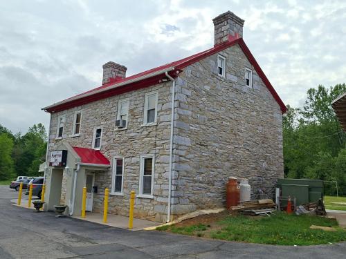 Spottswood Hotel | Hometown Inn Staunton VA near Hwy 11