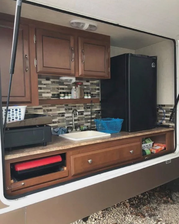 Jamestown RV Rental | Hospitality and HORSEpitality® at its best!