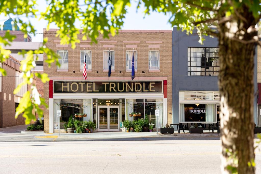 Columbia Hotel | Hotel Trundle